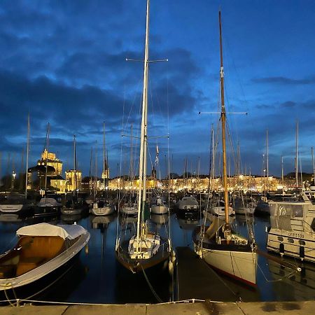 Apartment- La Rochelle Historic City Centre Екстер'єр фото