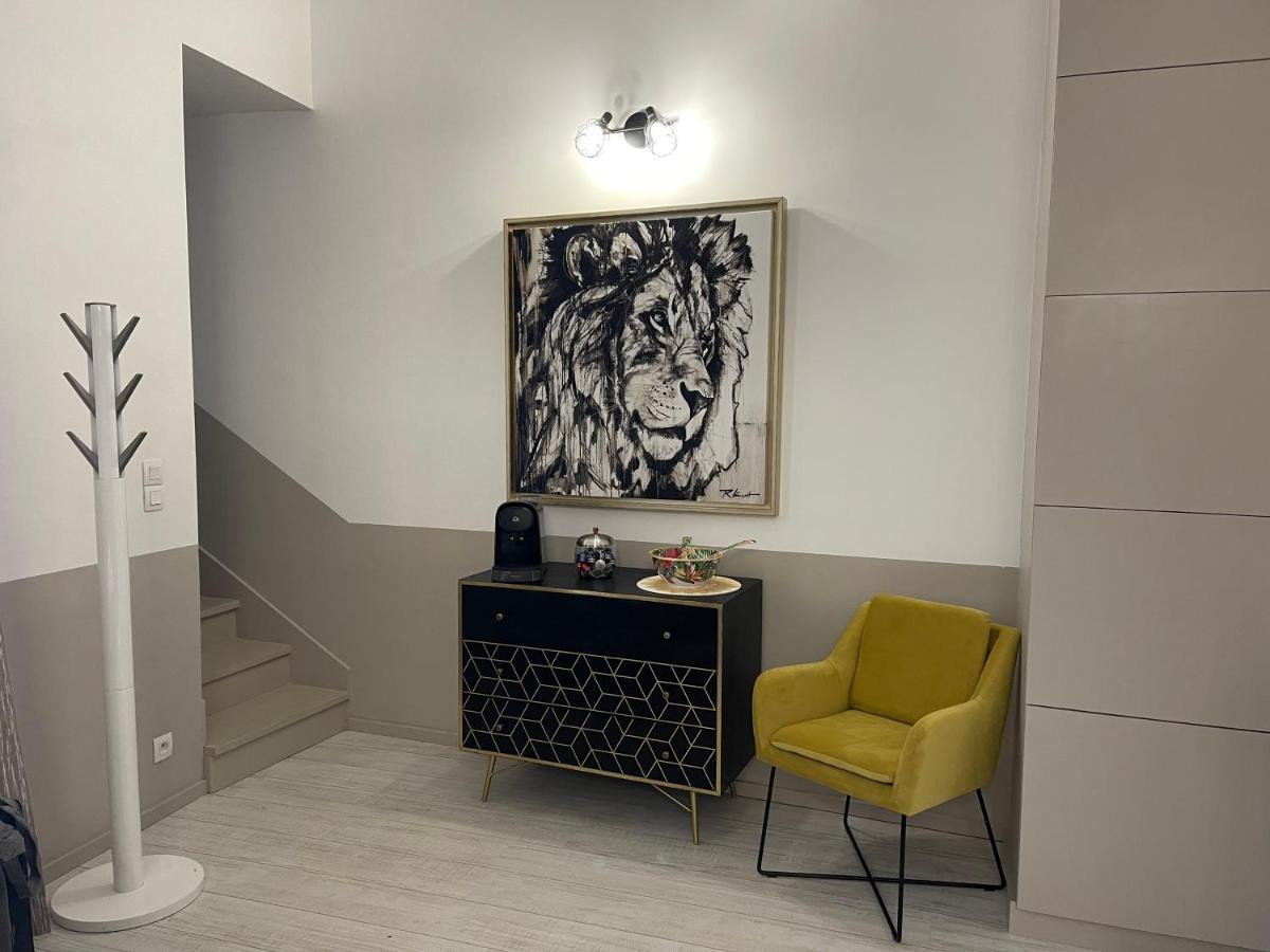 Apartment- La Rochelle Historic City Centre Екстер'єр фото