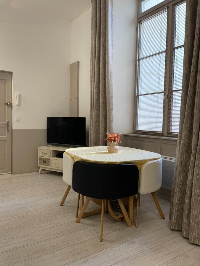 Apartment- La Rochelle Historic City Centre Екстер'єр фото